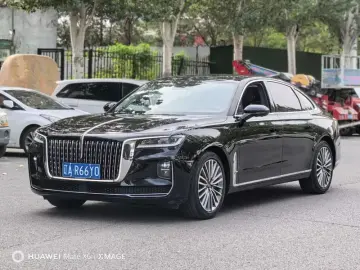 2020 Hongqi H9 с пробегом 49 000 км