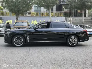 2020 Hongqi H9 с пробегом 49 000 км