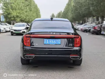 2020 Hongqi H9 с пробегом 49 000 км
