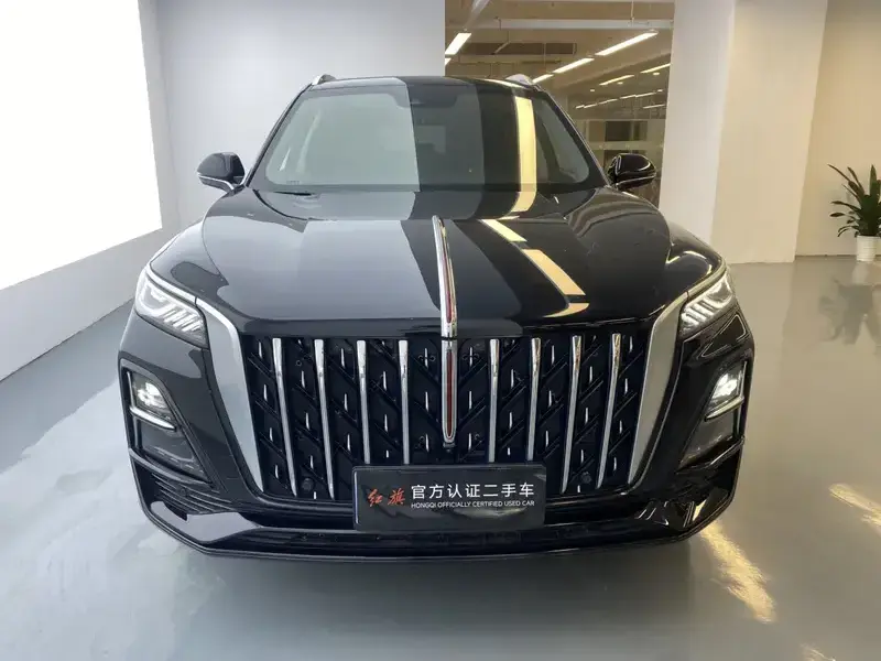 2023 Hongqi HS5 с пробегом 56 000 км