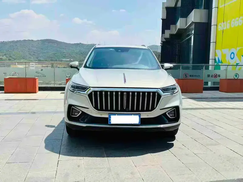 2022 Hongqi HS5 с пробегом 79 000 км