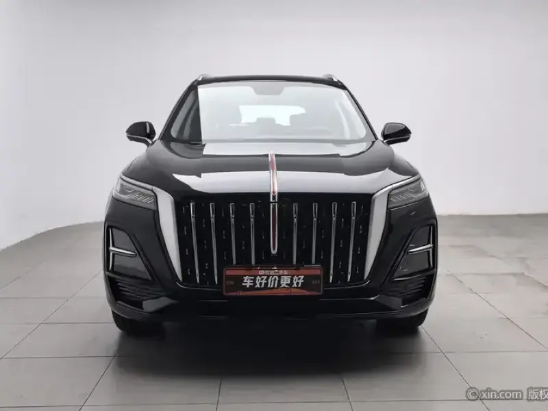 2025 Hongqi HS5 с пробегом 11 500 км