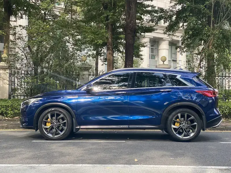 2018 Infiniti QX50 с пробегом 108 000 км