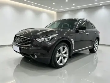 2011 Infiniti FX с пробегом 225 000 км