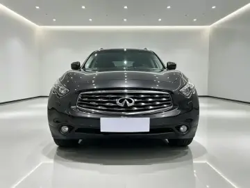 2011 Infiniti FX с пробегом 225 000 км