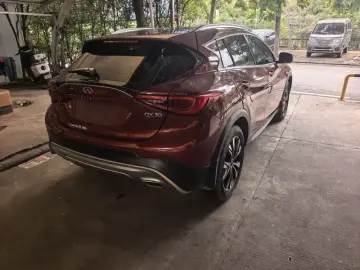 2018 Infiniti QX30 с пробегом 73 000 км