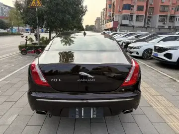 2015 Jaguar XJ с пробегом 123 000 км