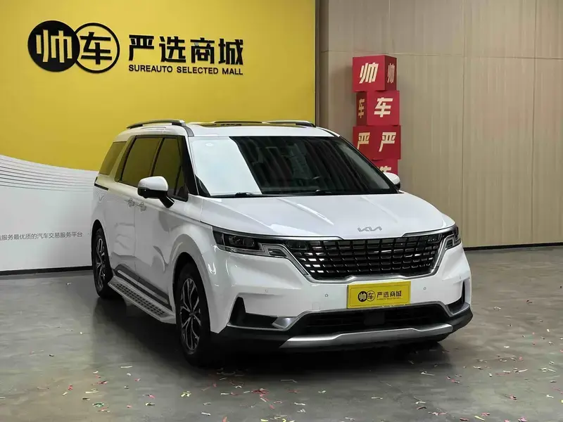 2021 Kia Carnival с пробегом 60 000 км