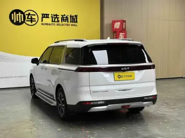 2021 Kia Carnival с пробегом 60 000 км