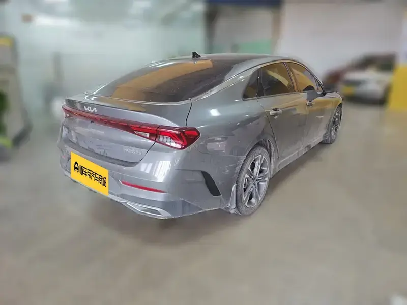 2021 Kia K5 с пробегом 57 800 км