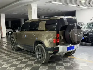 2020 Land Rover Defender с пробегом 100 900 км