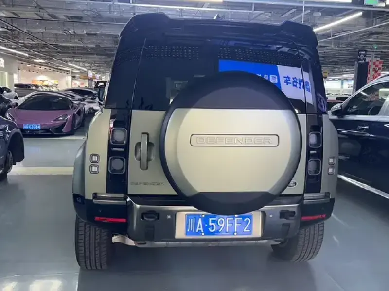 2020 Land Rover Defender с пробегом 80 000 км
