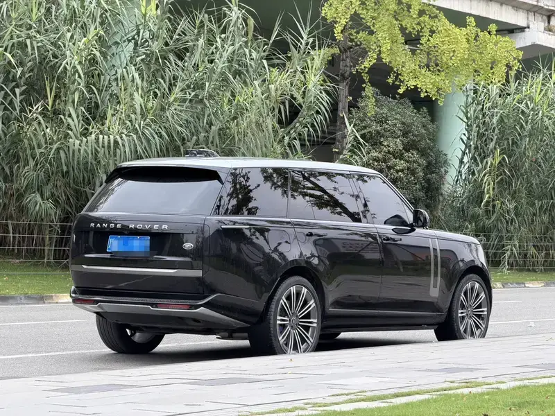 2023 Land Rover Range Rover с пробегом 59 000 км