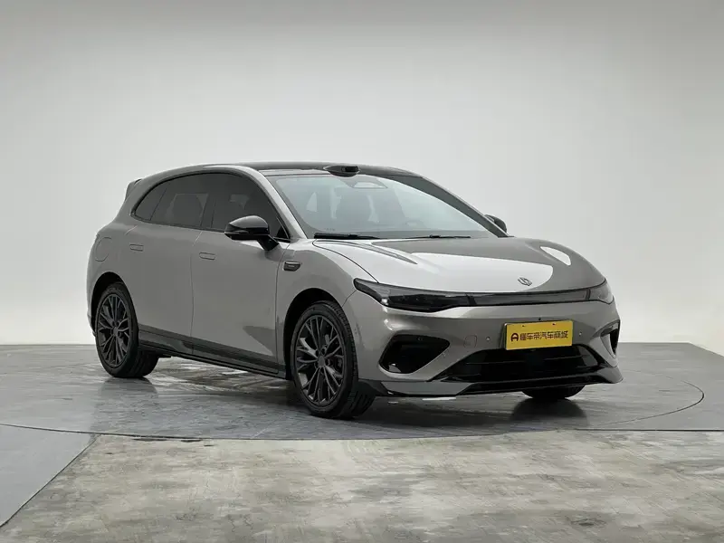 2026 Leapmotor B05 (Lafa 5) с пробегом 1 800 км