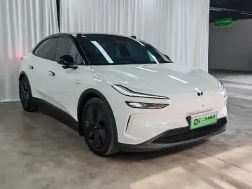 2024 Nio Onvo L60 с пробегом 43 000 км
