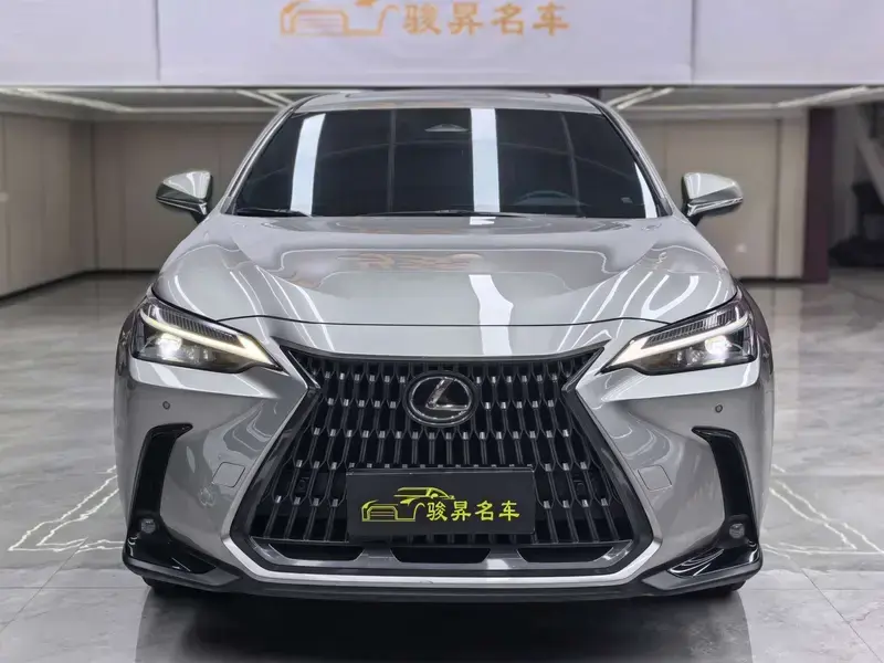 2023 Lexus NX с пробегом 38 200 км