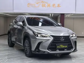 2023 Lexus NX с пробегом 38 200 км