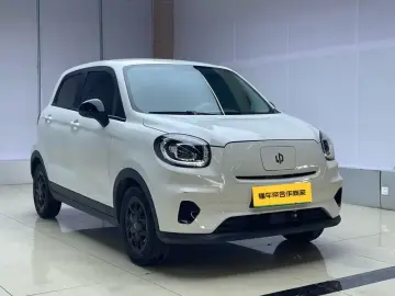 2025 Leapmotor T03 с пробегом 18 000 км