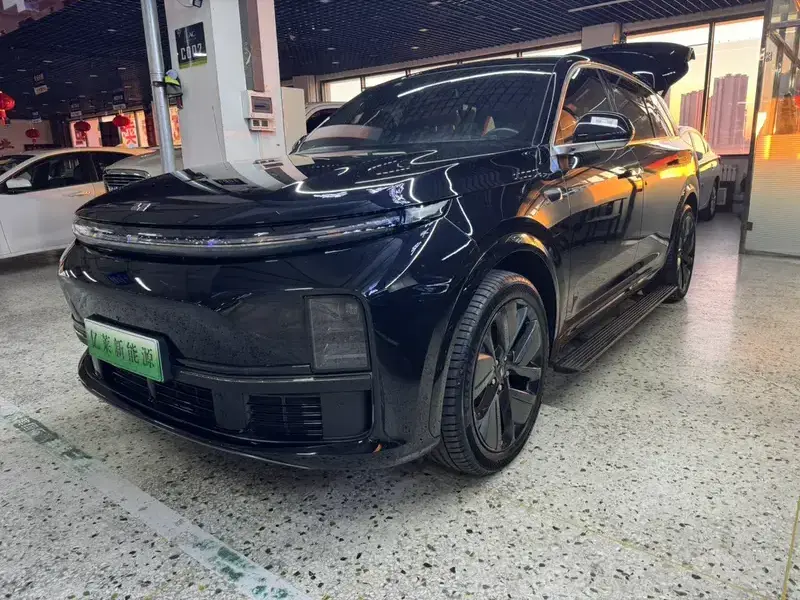 2024 Li Auto (Lixiang) L7 с пробегом 37 000 км