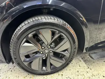 2024 Li Auto (Lixiang) L7 с пробегом 37 000 км