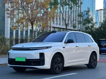 Li Auto (Lixiang) L7