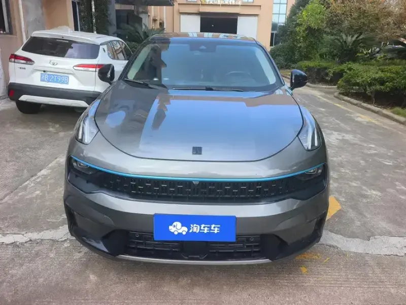 2020 Lynk & Co 05 с пробегом 117 000 км