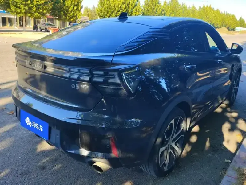 2020 Lynk & Co 05 с пробегом 102 000 км