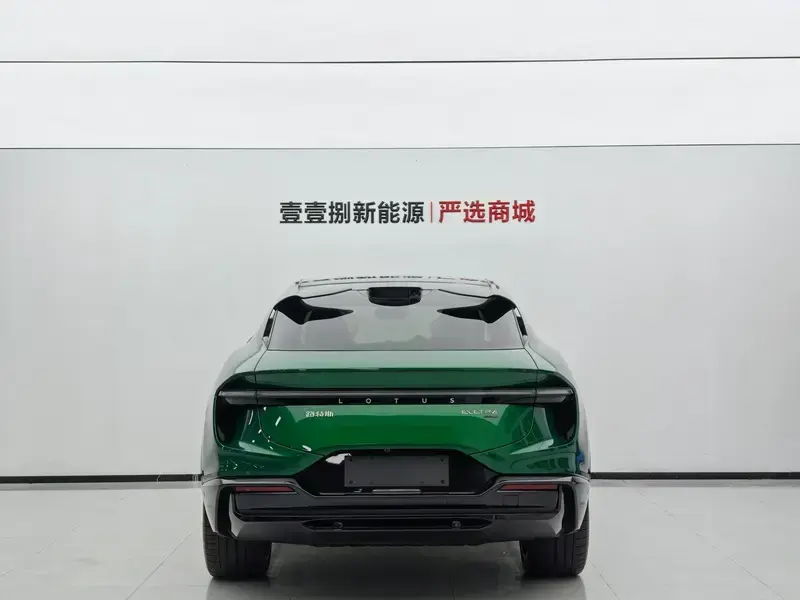 2026 Lotus Eletre с пробегом 200 км
