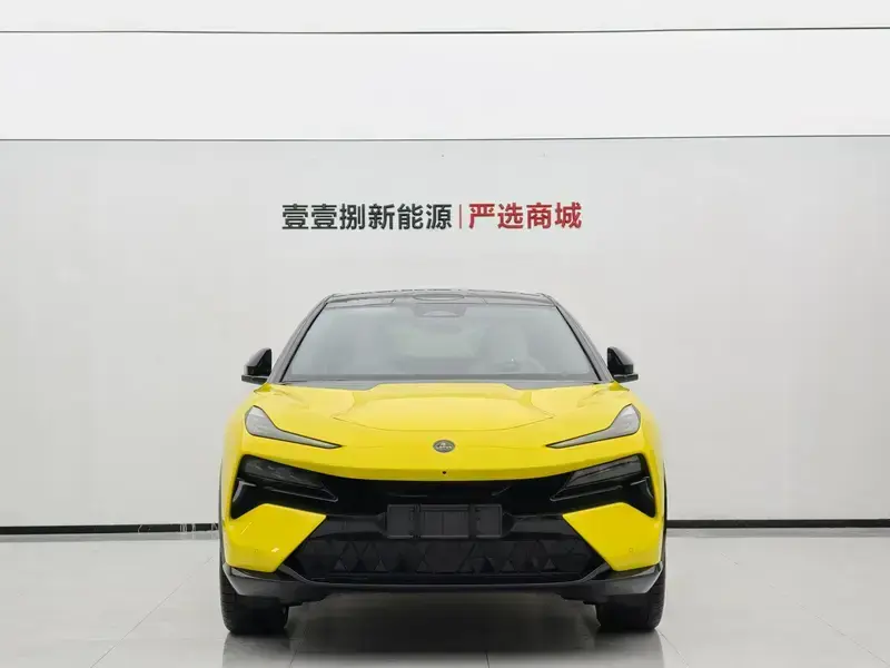2026 Lotus Eletre с пробегом 200 км