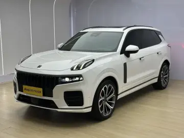 2021 Lynk & Co 09 с пробегом 66 800 км