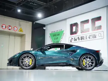 2022 Lotus Emira с пробегом 15 300 км