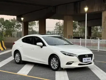 2019 Mazda Axela с пробегом 70 000 км