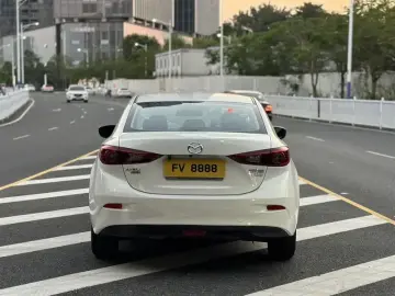 2019 Mazda Axela с пробегом 70 000 км