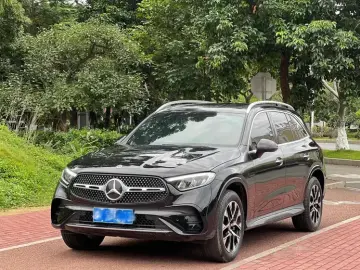 2025 Mercedes-Benz GLC с пробегом 35 000 км