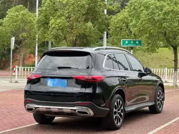 2025 Mercedes-Benz GLC с пробегом 35 000 км