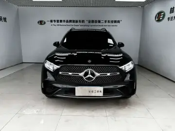 2026 Mercedes-Benz GLC с пробегом 9 900 км