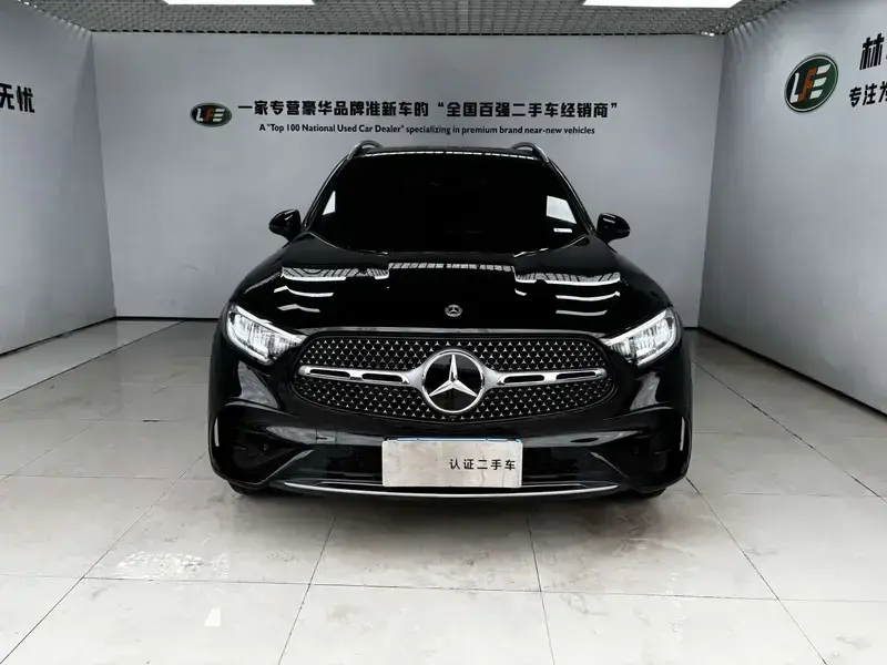 2026 Mercedes-Benz GLC с пробегом 9 900 км