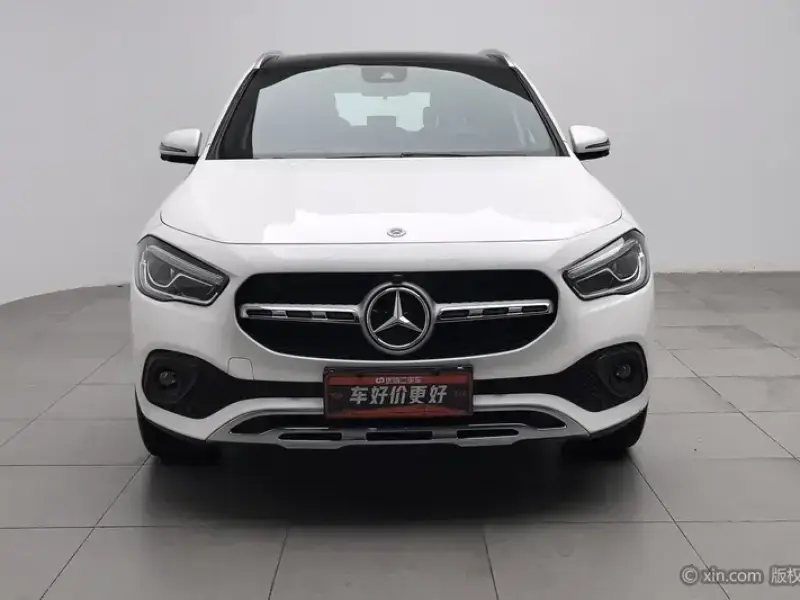 2023 Mercedes-Benz GLA с пробегом 48 600 км