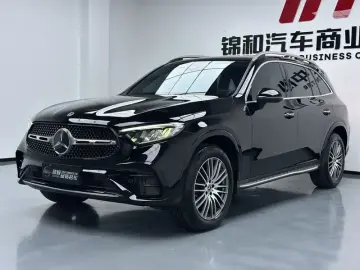 2025 Mercedes-Benz GLC с пробегом 22 000 км