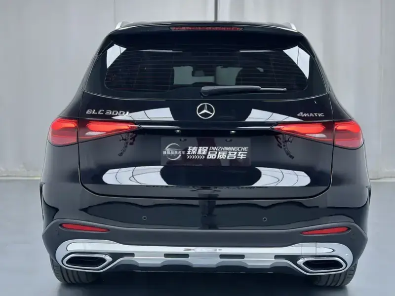 2025 Mercedes-Benz GLC с пробегом 22 000 км