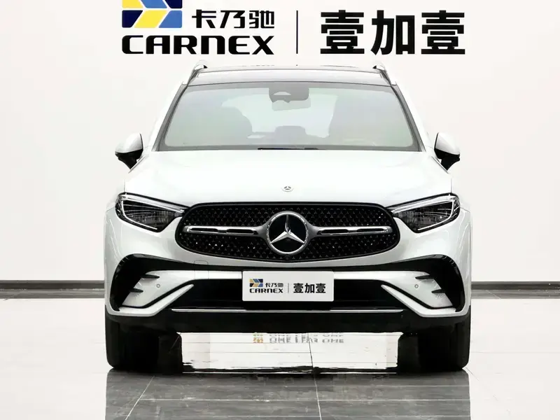 2023 Mercedes-Benz GLC с пробегом 24 300 км