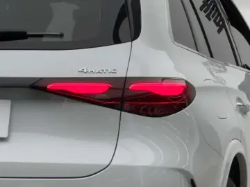2023 Mercedes-Benz GLC с пробегом 24 300 км