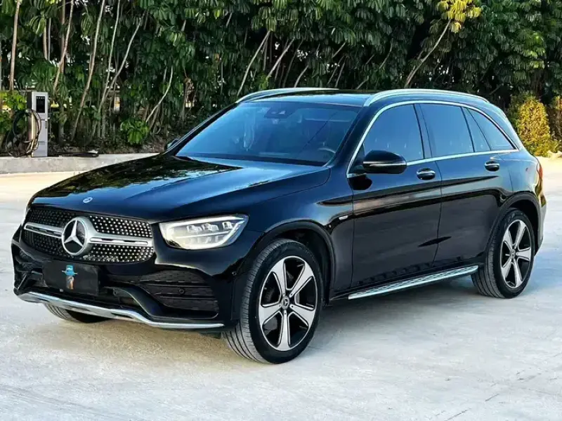 2022 Mercedes-Benz GLC с пробегом 51 000 км