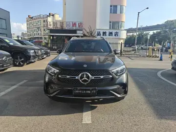 2025 Mercedes-Benz GLC с пробегом 18 300 км