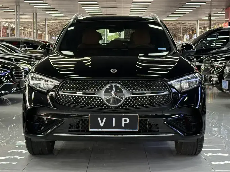 2024 Mercedes-Benz GLC с пробегом 25 000 км