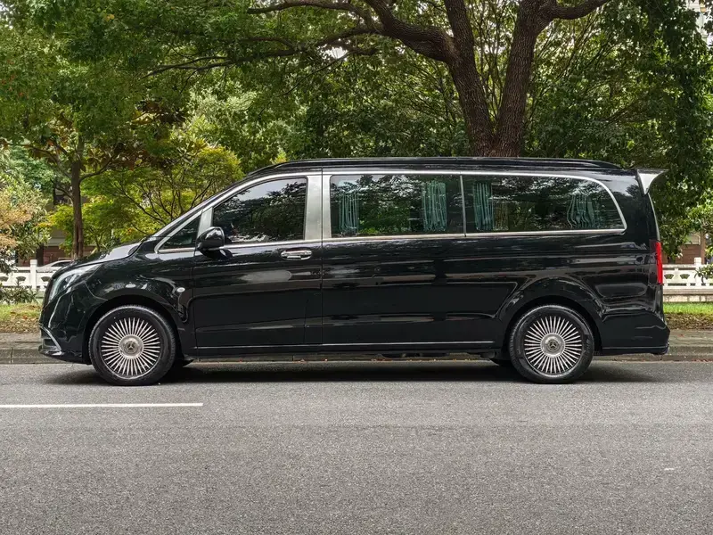 2023 Mercedes-Benz Vito с пробегом 25 000 км