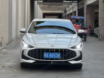 2025 MG 5 с пробегом 13 000 км