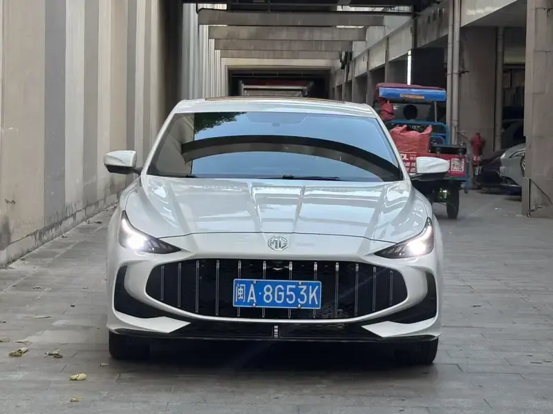 2025 MG 5 с пробегом 13 000 км