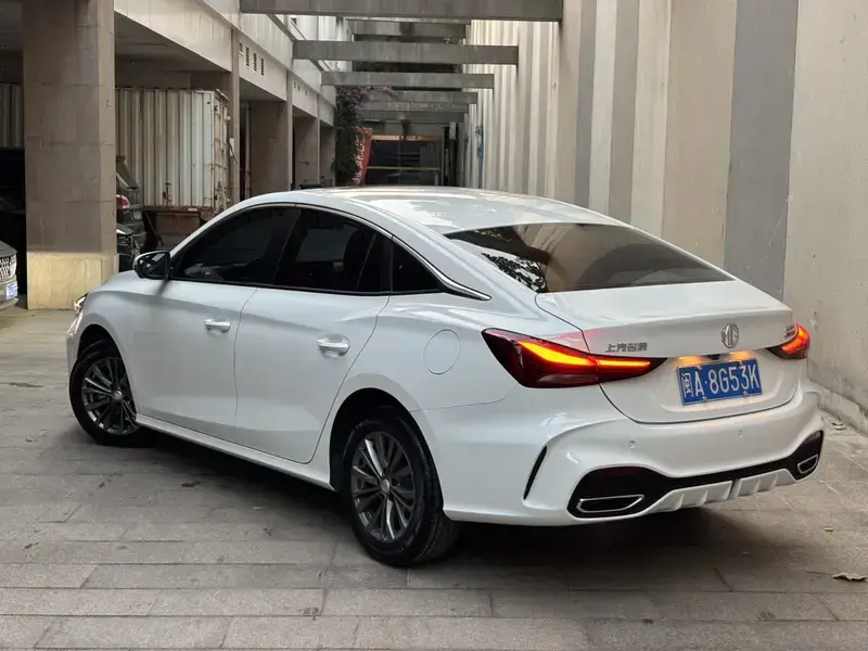 2025 MG 5 с пробегом 13 000 км