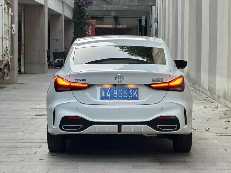 2025 MG 5 с пробегом 13 000 км